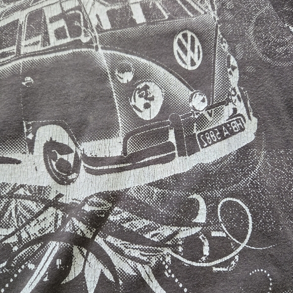 VW Bus - Volkswagen Gray Graphic Men’s Shirt, See Pic Mesurements, Medium? - Picture 4 of 6